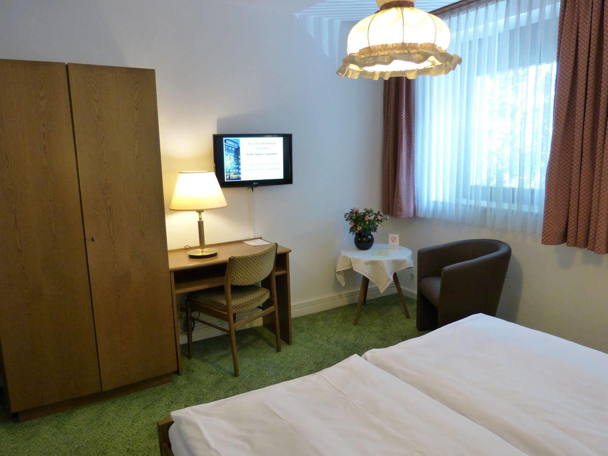 Hotel Wurms Düsseldorf Exteriör bild