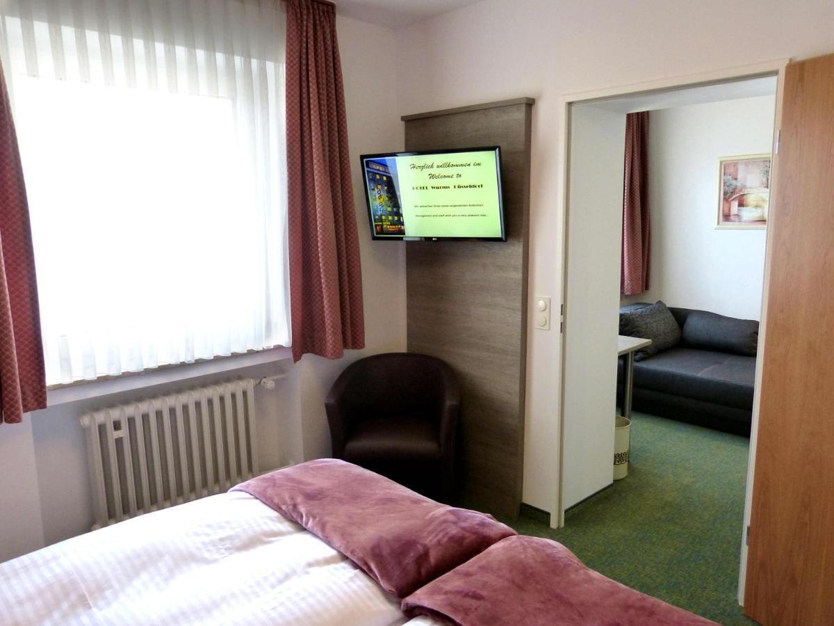 Hotel Wurms Düsseldorf Exteriör bild